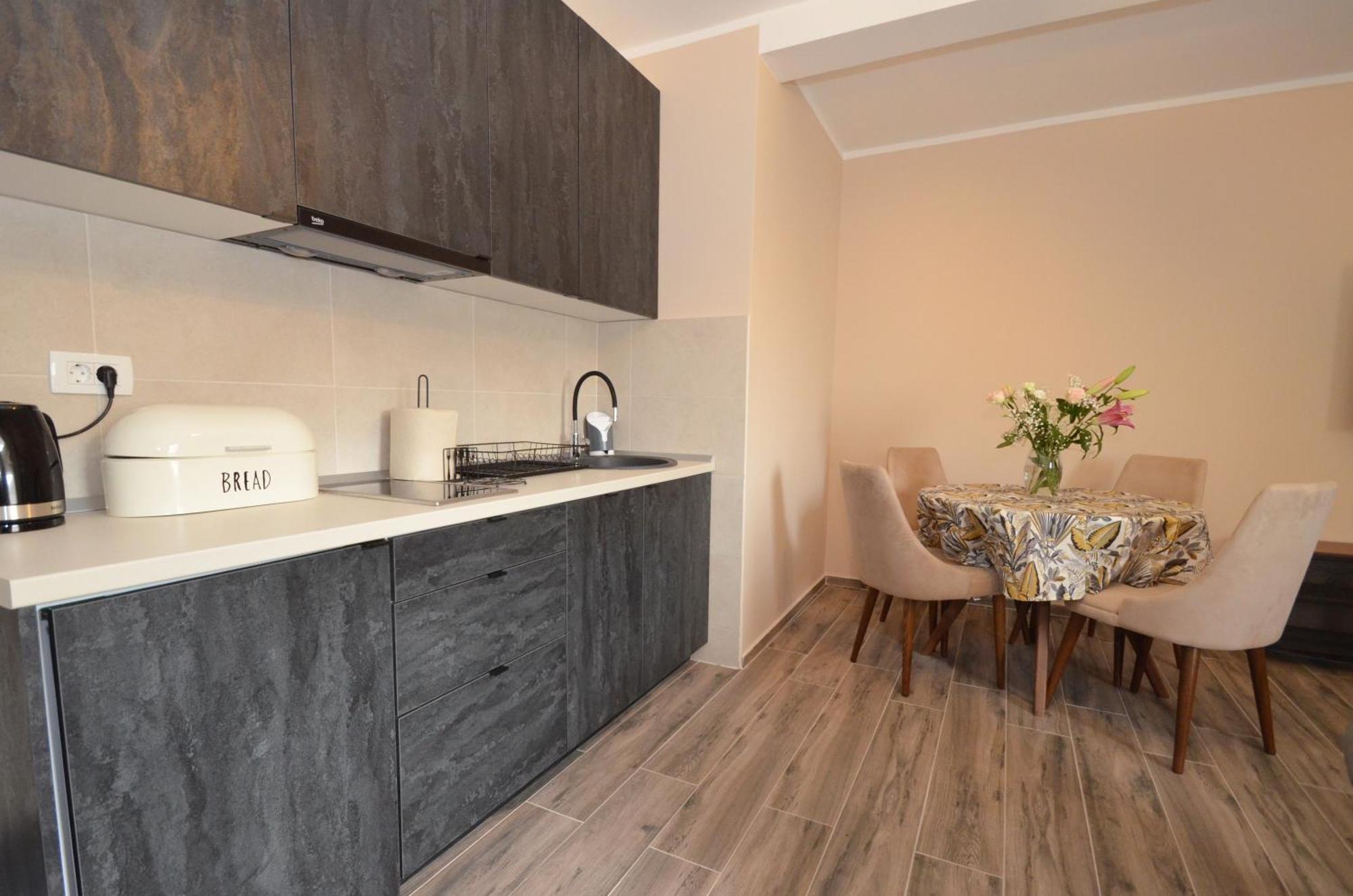 Apartments Orizzonte With Beautiful View Of The Bay Kotor Exterior photo